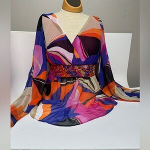 XOXO Orange & Purple Abstract V-Neck Top